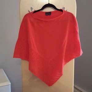Cashmere poncho sweater by Magaschoni